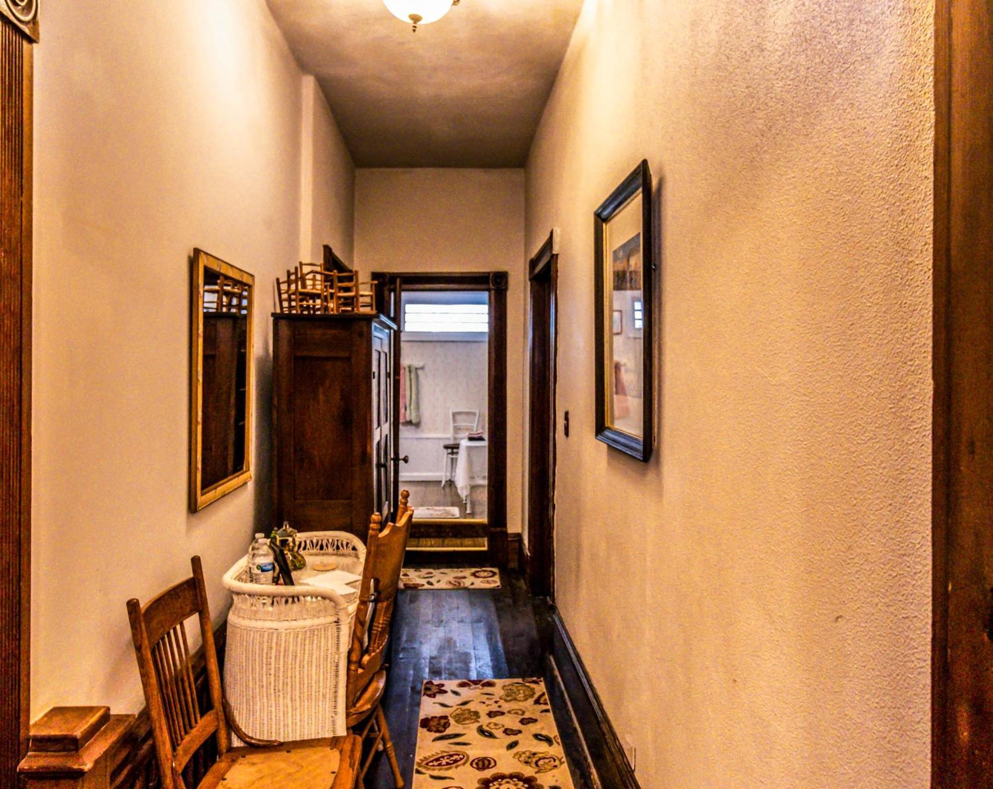 Toccoa Simmons-Bond Inn Bed & Breakfast الغرفة الصورة
