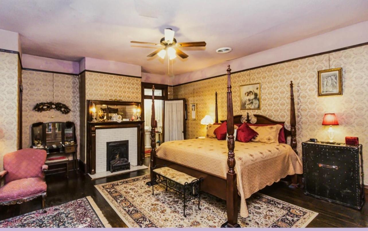 Toccoa Simmons-Bond Inn Bed & Breakfast المظهر الخارجي الصورة
