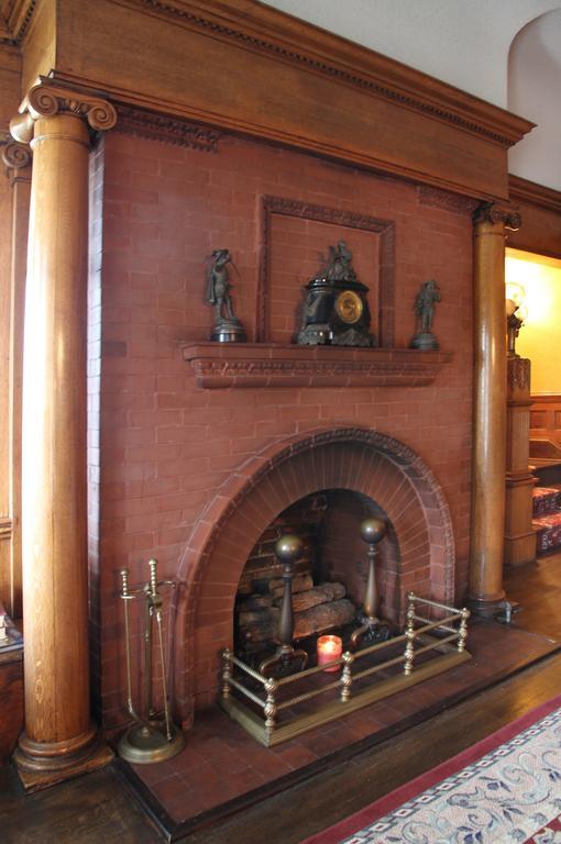 Toccoa Simmons-Bond Inn Bed & Breakfast المظهر الخارجي الصورة