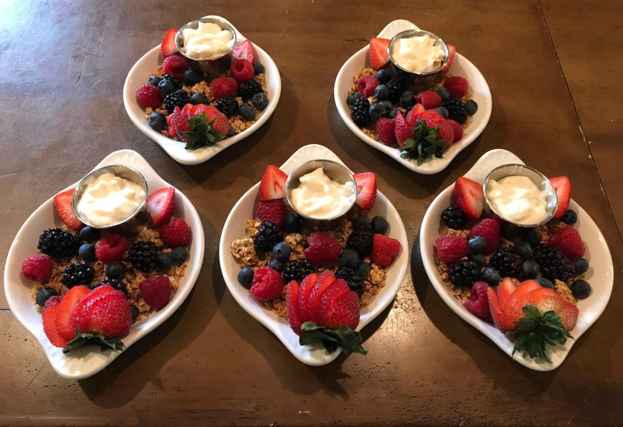 Toccoa Simmons-Bond Inn Bed & Breakfast المظهر الخارجي الصورة